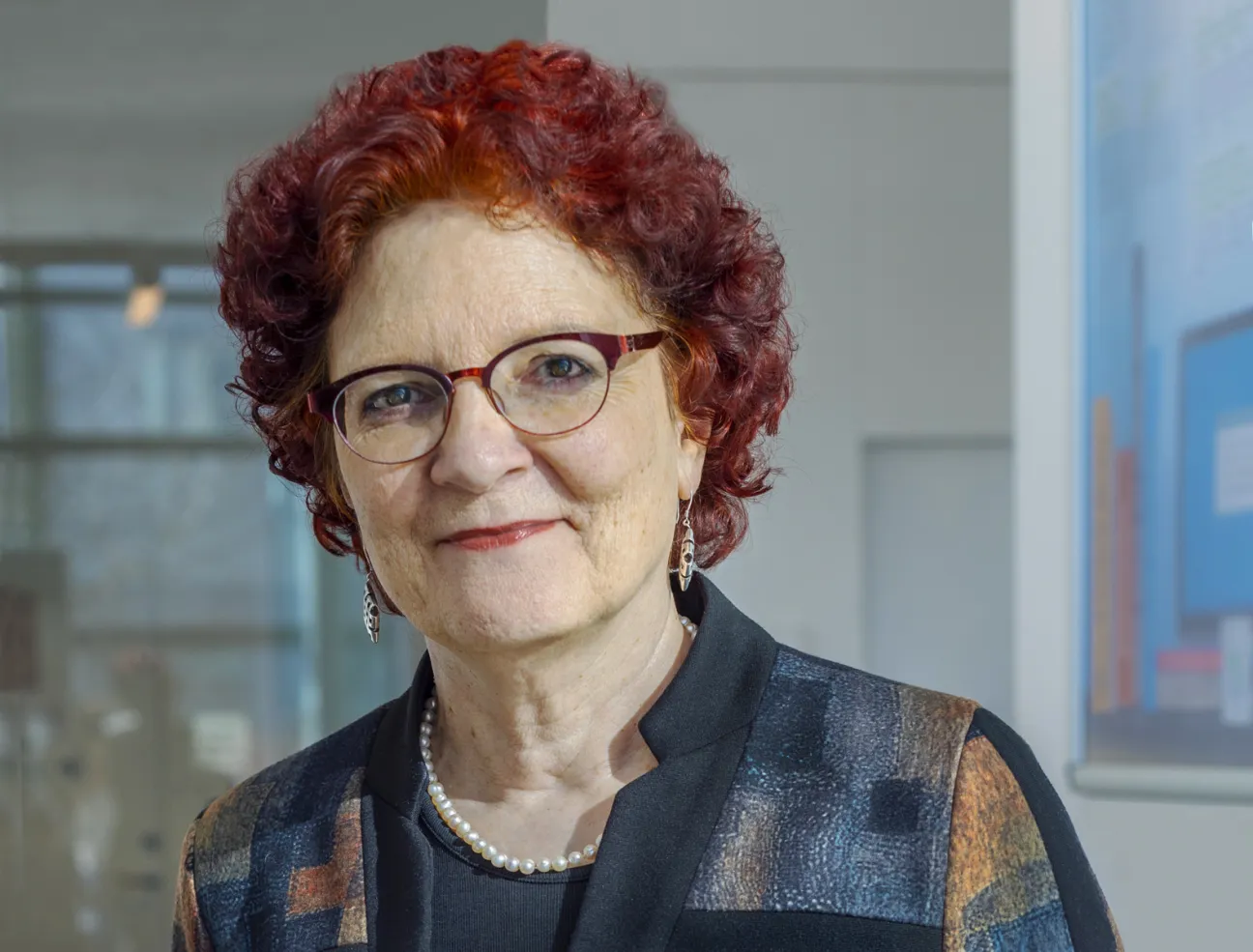 Portrait of Dr Andrea Ammon