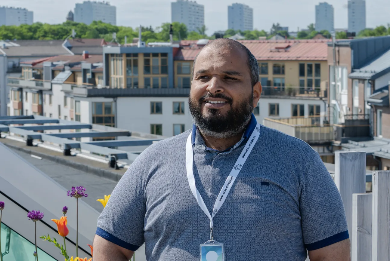 Dr Muhammed Al Azebi 