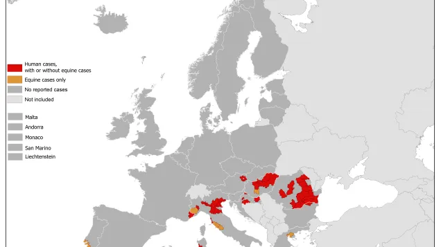Map showing the human and equine West Nile fever cases in Europe and the Mediterranean, 2017 transmission season
