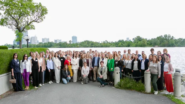 RV Vienna group photo