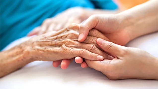 Elderly hands. © Istock