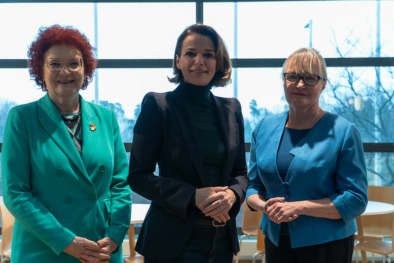 Andrea Ammon, Pamela Rendi-Wanger, Anni Virolainen-Julkunen