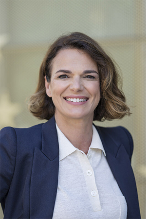 Pamela portrait preview