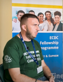 Cover of the video: "Talking about my fellowship - Tine and Naim"