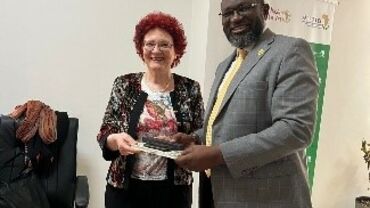 ECDC Director Andrea Ammon and Africa CDC Director Dr Ahmed Ogwell Ouma 